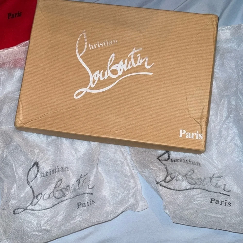 Loub-VIBE Patent Bianca Platform 39 red bottom NYE Christmas birthday louboutin